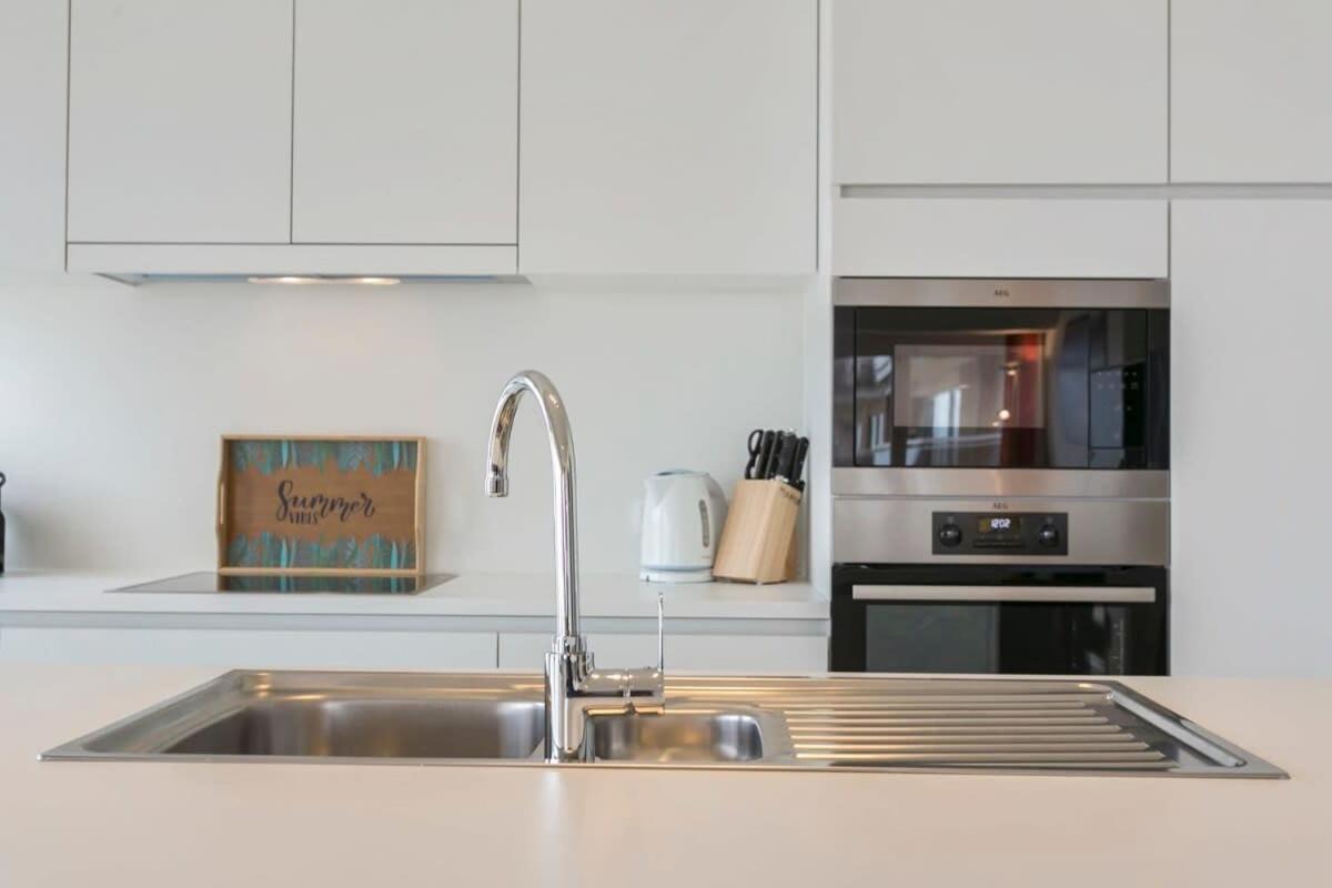 Huswell - Majestic Apartment With Breathtaking Sea View 德哈恩 外观 照片